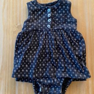 🧡 5/$20 Carter’s Black Geo Patterned Dress 3M